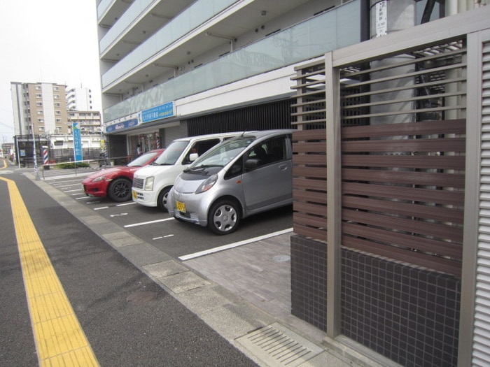 駐車場 クレシア弐番館