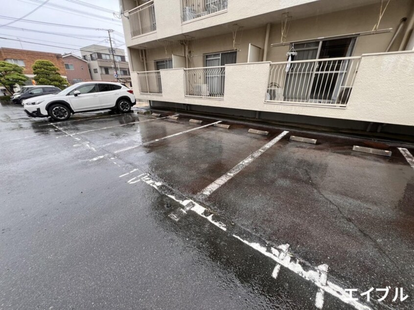 駐車場 グランシャリオ