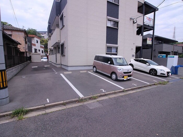 駐車場 CS到津