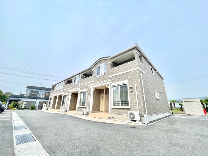 外観写真 アデニウム錦水