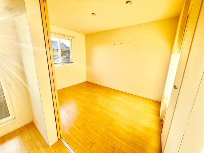 内観写真 アデニウム錦水