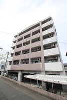 サーリアル２１の外観