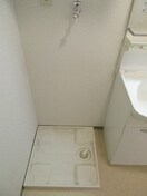 洗濯機置場 ガーデンパレス八尋