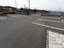 駐車場 グーテンターク　つなわき　R