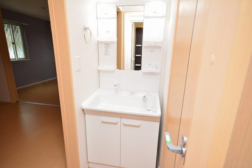 洗面 グーテンターク　つなわき　R