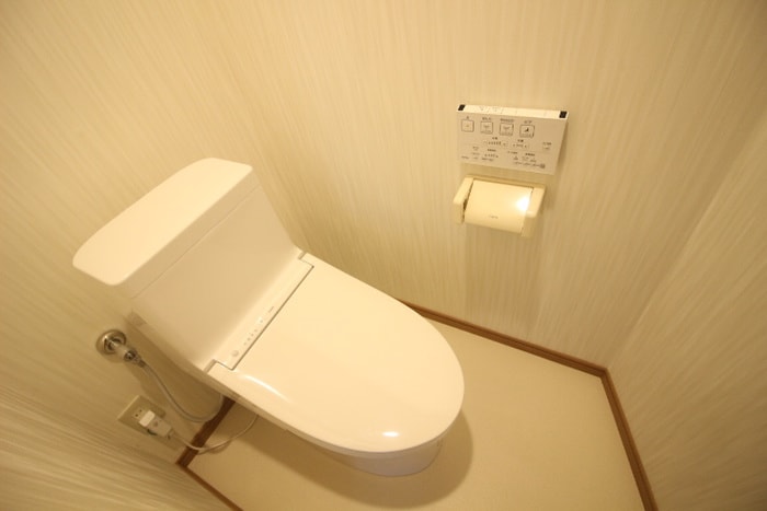 トイレ 桜ガ－デンハイツ