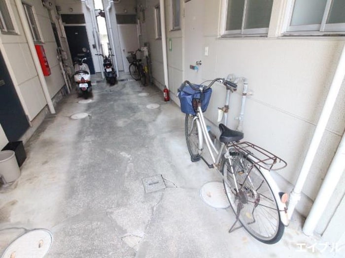 駐輪場 ビバリハイツ鳥飼
