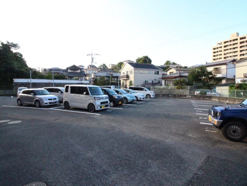 駐車場 ガーデンライフ石橋