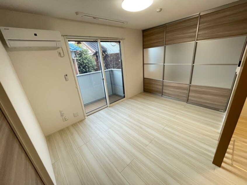 居室 トレス若園館