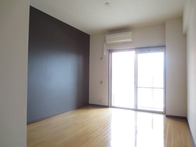 居室 サムティタワーズ愛宕