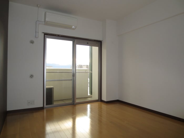 居室 サムティタワーズ愛宕