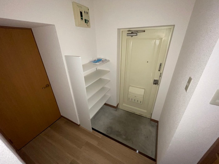 玄関 ＣＡＮＤＥＯ沼本町