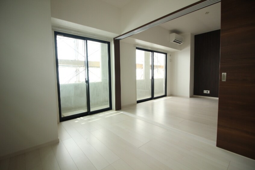 居室 THE SQUARE Central Residence