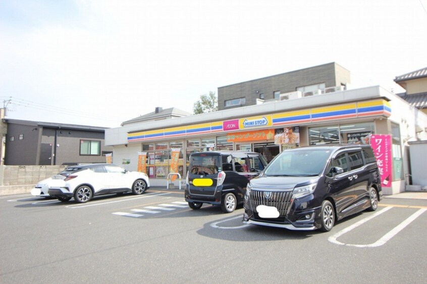 ミニストップ戸畑天籟寺店(コンビニ)まで70m 冨士ビル