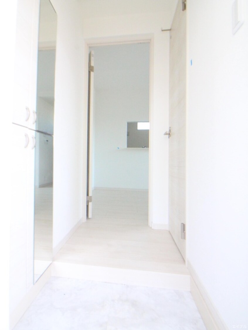 玄関 ジュネス和白