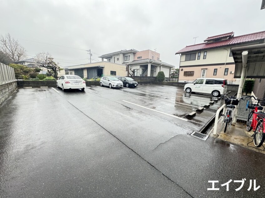 駐車場 エクセル東合川２