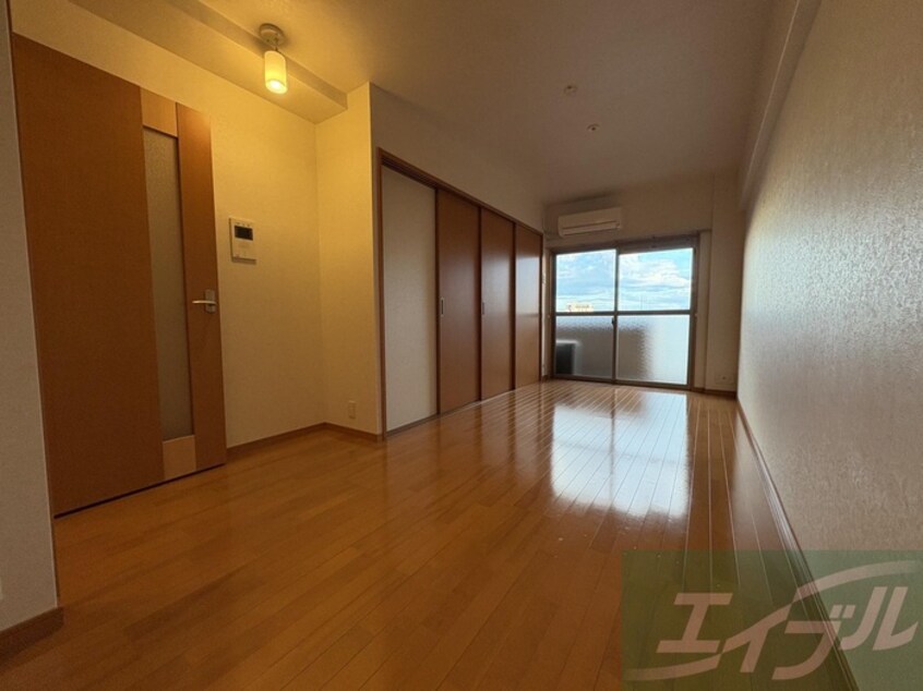 居室 レジディア博多東