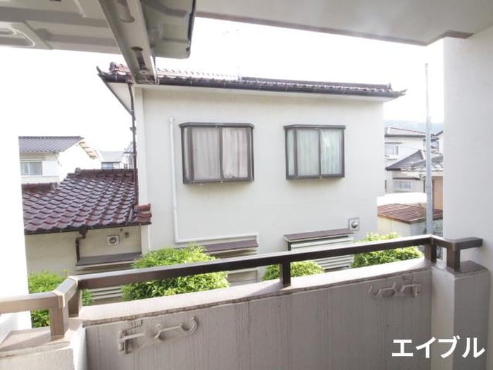 室内からの展望 ＩＤＥＡ油山