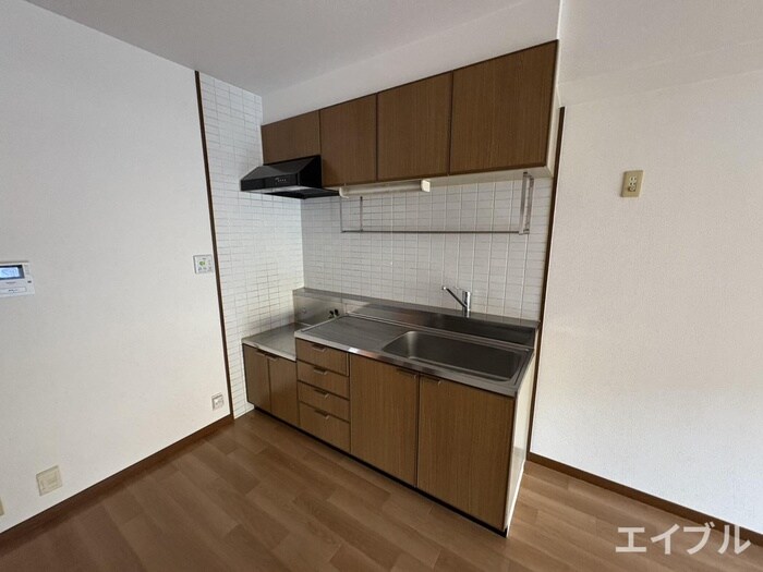 キッチン サンヒルズ春日