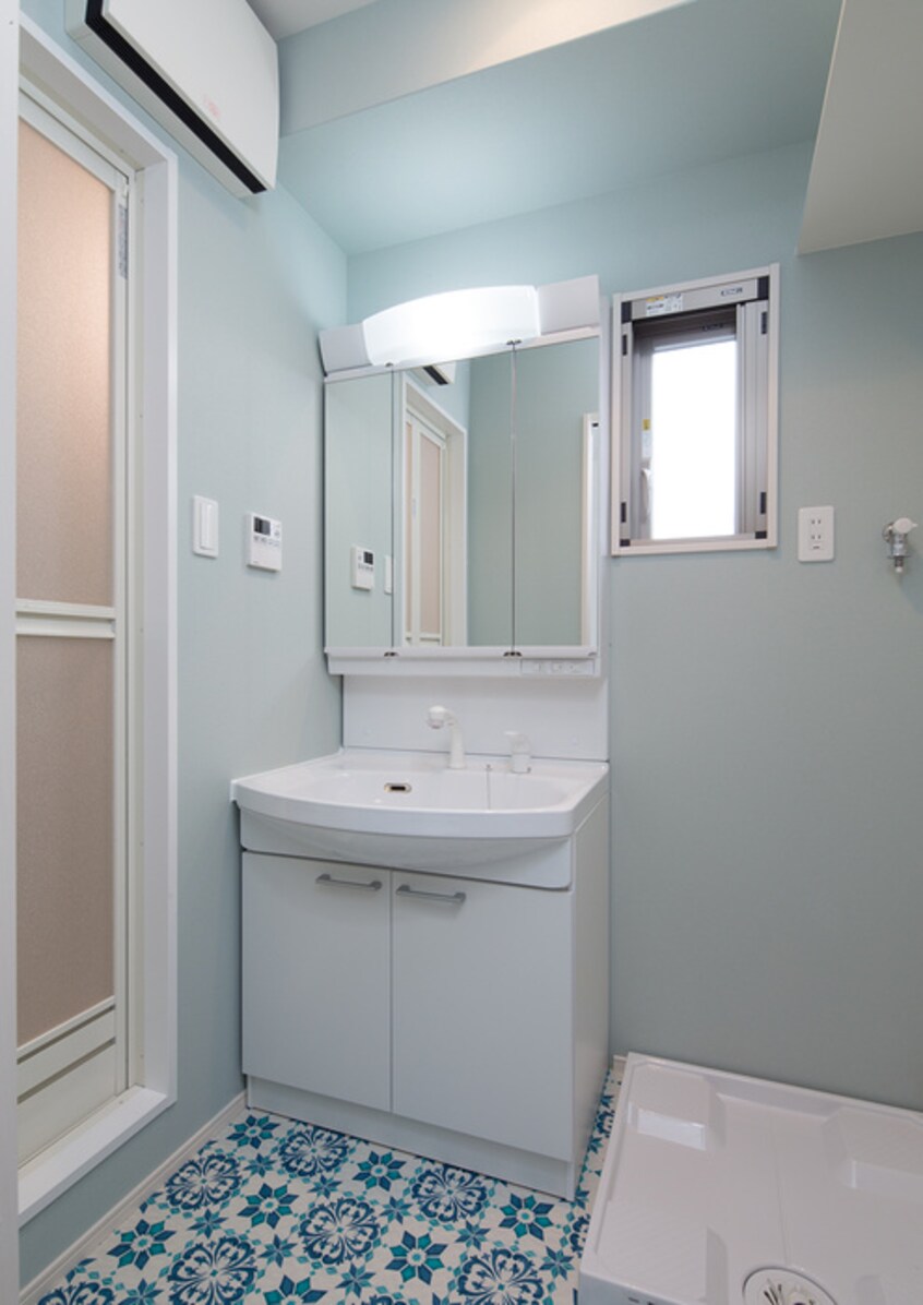 洗面 ERIOS COURT 香春口