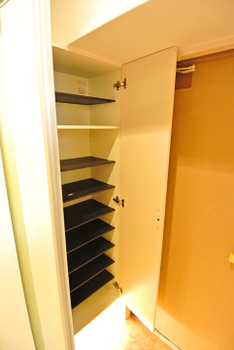 靴箱 ERIOS COURT 香春口