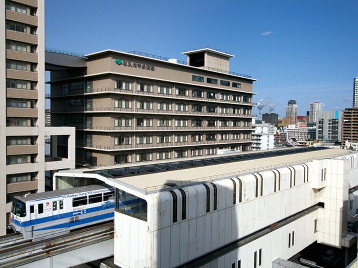 北九州中央病院(病院)まで50m ERIOS COURT 香春口