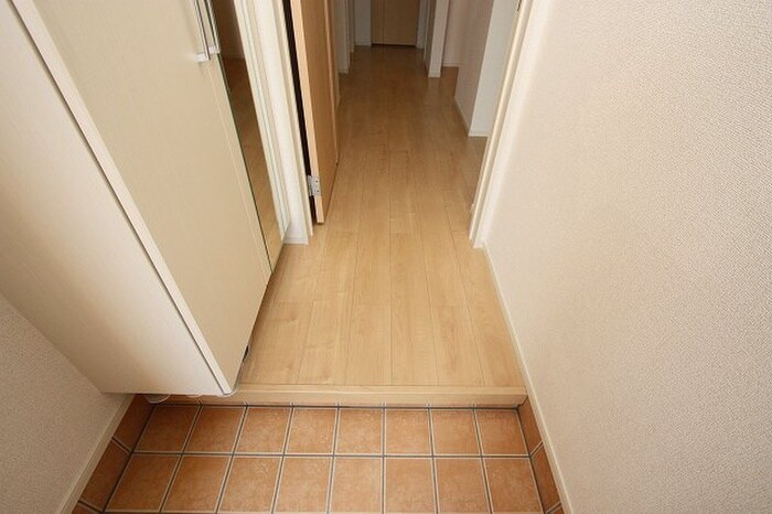 玄関 ラフレシール