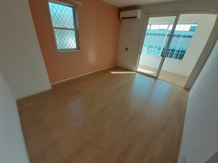 居室 ラフレシール