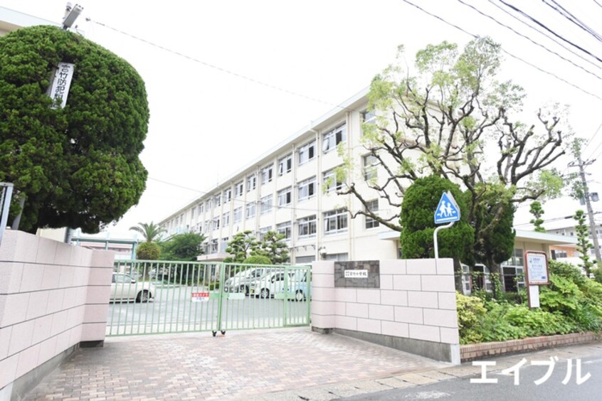 福岡市立宮竹小学校(小学校)まで816m サンスクリット