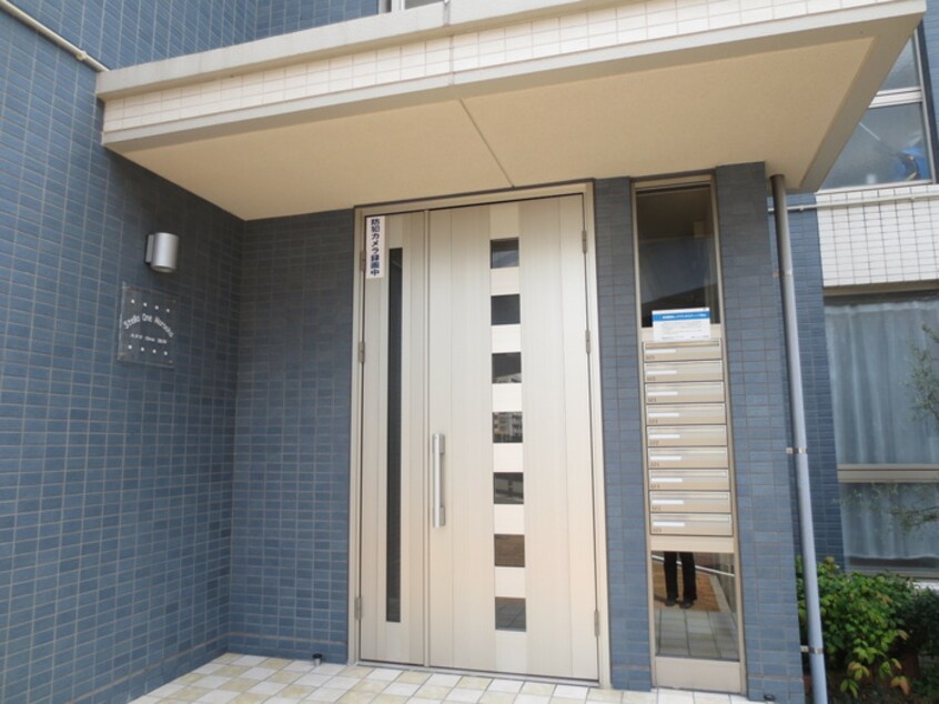 エントランス部分 ステラOne諸岡