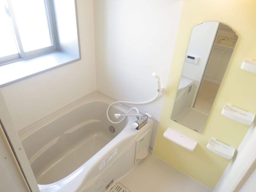 バス／シャワールーム等 メープルハウス