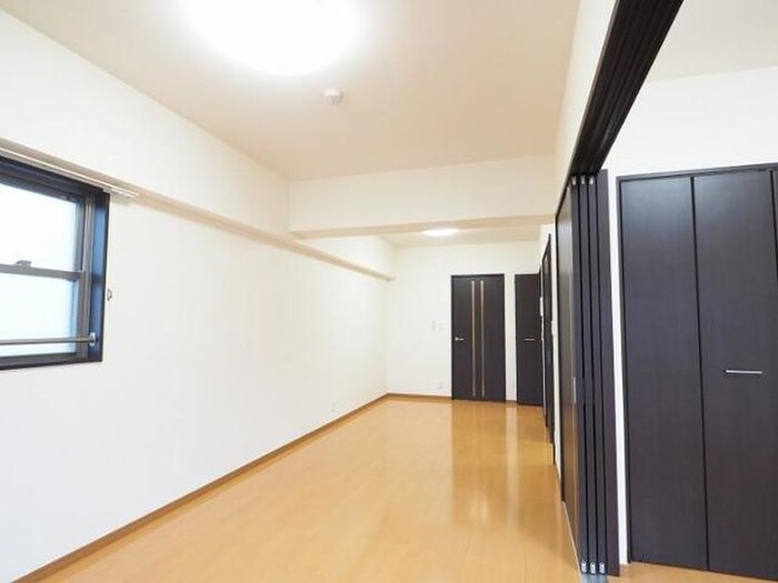 居室 エヴァ－グリ－ン０