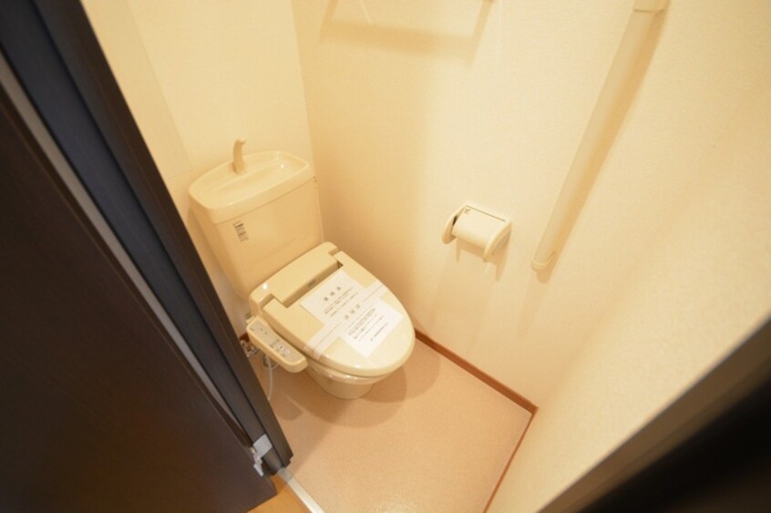 トイレ エヴァ－グリ－ン０