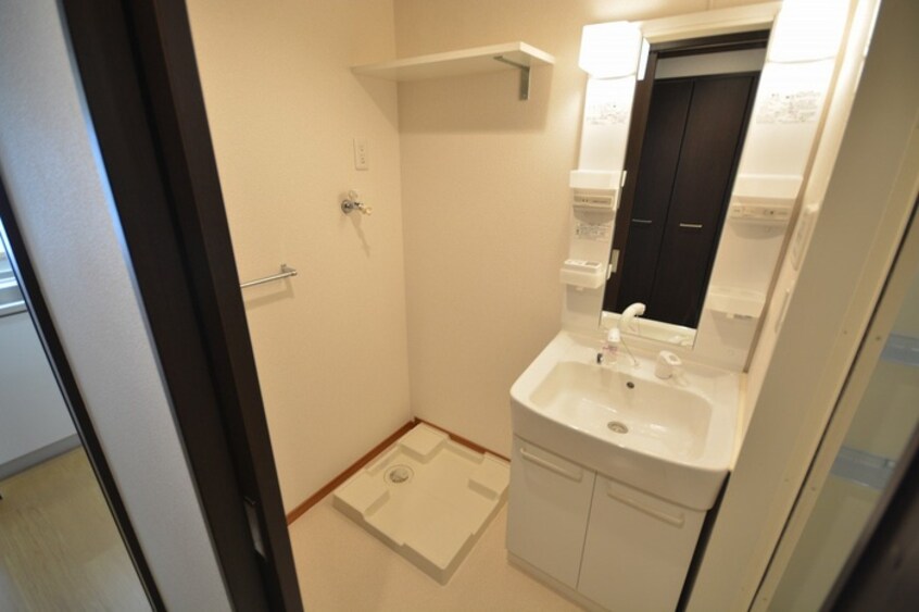 洗面 エヴァ－グリ－ン０