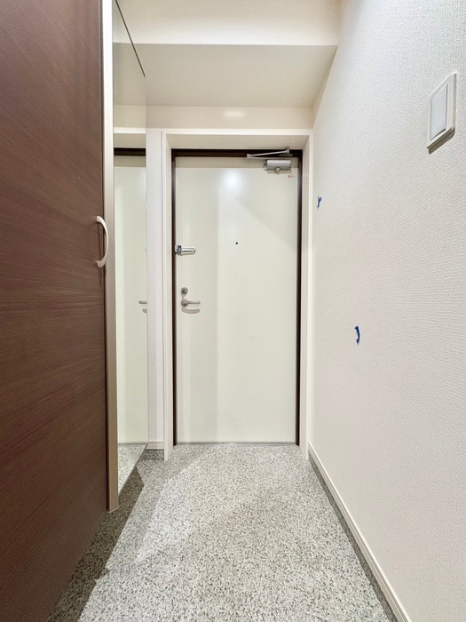 玄関 エルティアラ上富野Ⅱ