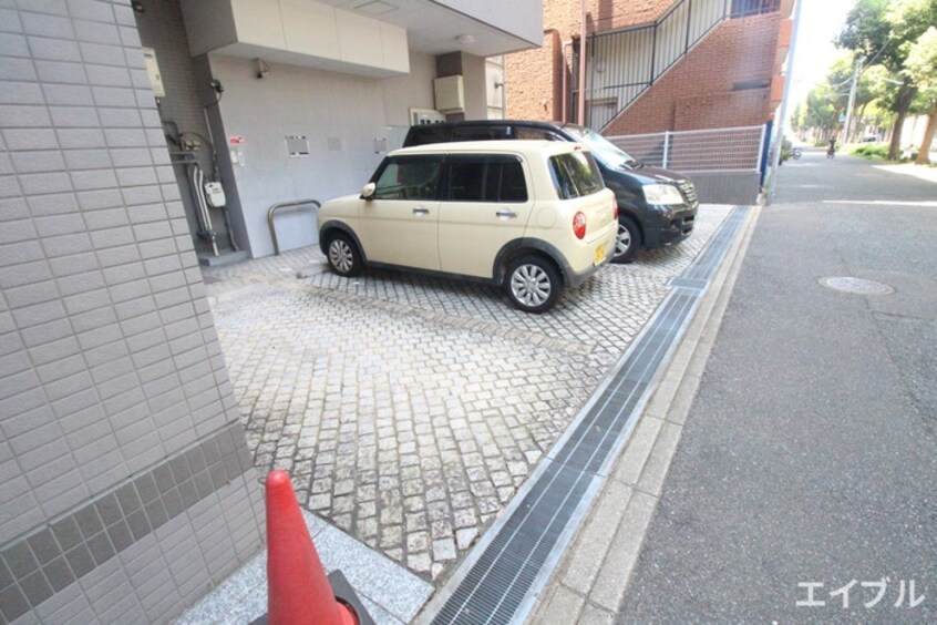 駐車場 フェアリ－高宮