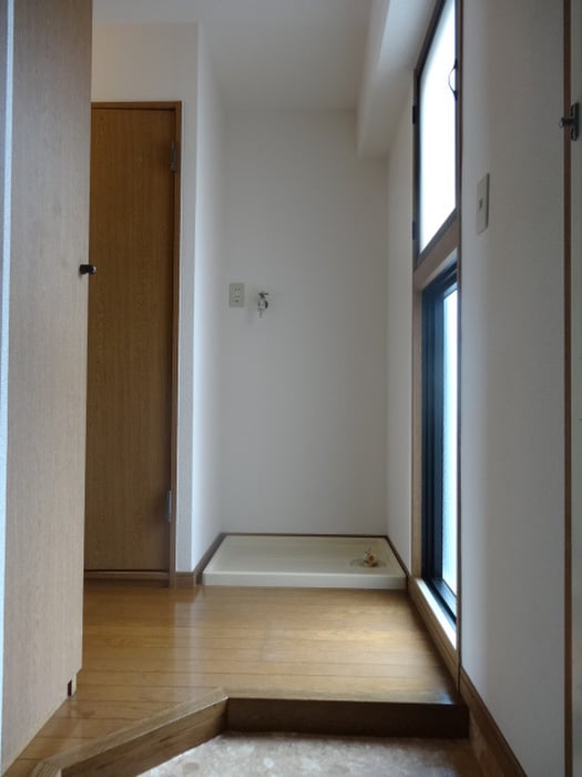 玄関 リバティ参番館