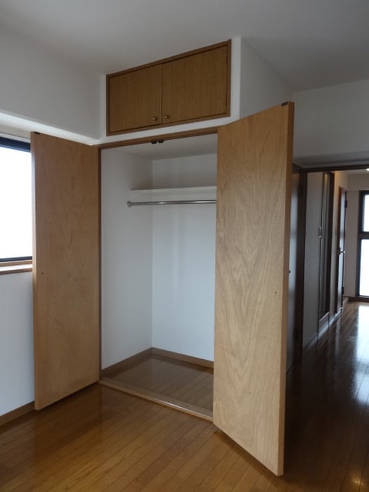 収納 リバティ参番館