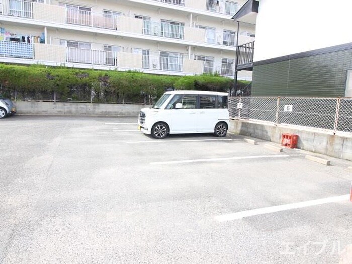 駐車場 カーサ内橋