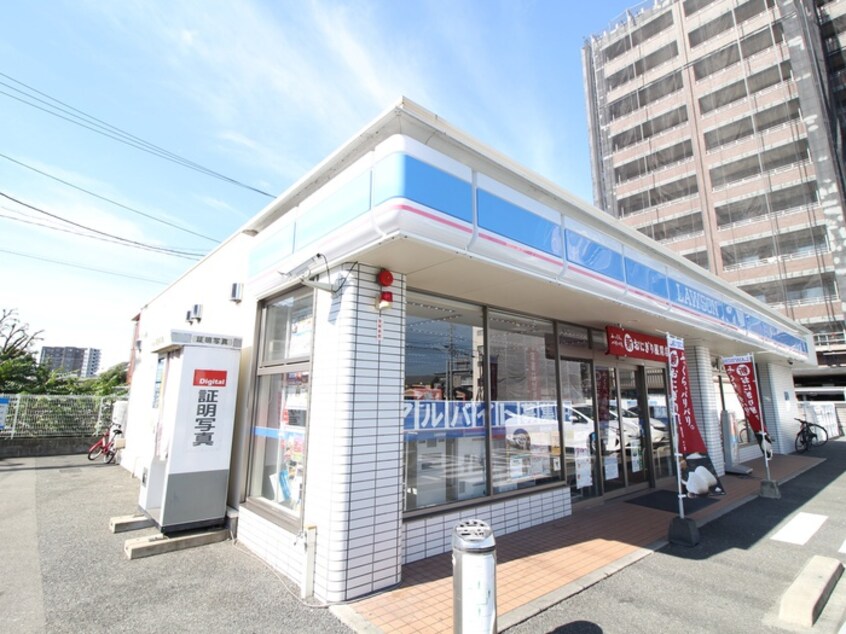 ローソン久留米天神町南店(コンビニ)まで180m 津川アパ－ト