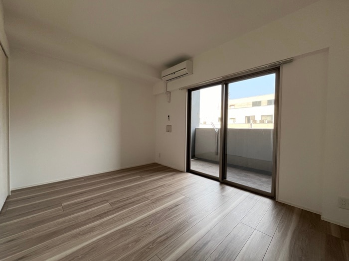 居室 ｻｳﾞｫｲﾙ･ｶｻﾌﾞﾗﾝｶ（504）