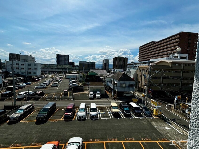 室内からの展望 宮市アパート