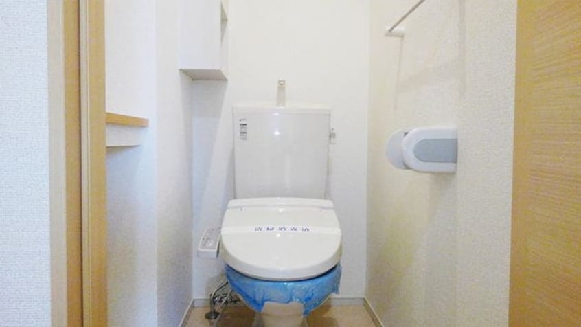 トイレ エレガント春日