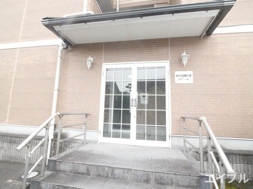 エントランス部分 ＳＵＮ紅葉ヶ丘