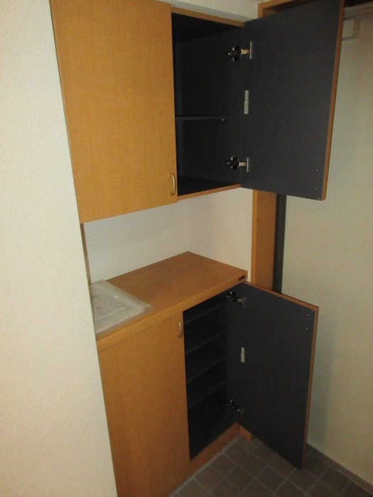 靴箱 レヴァンテ東郷駅前