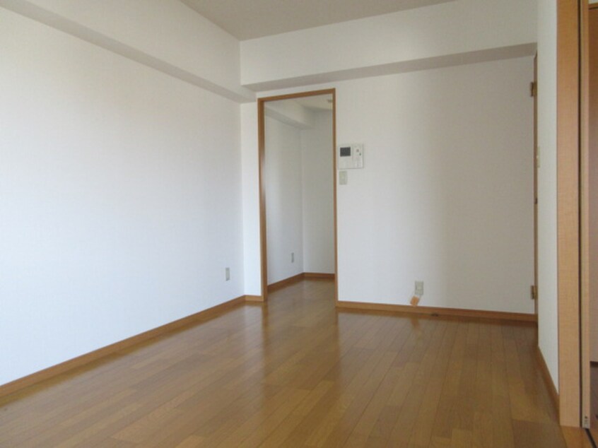 居室 レヴァンテ東郷駅前