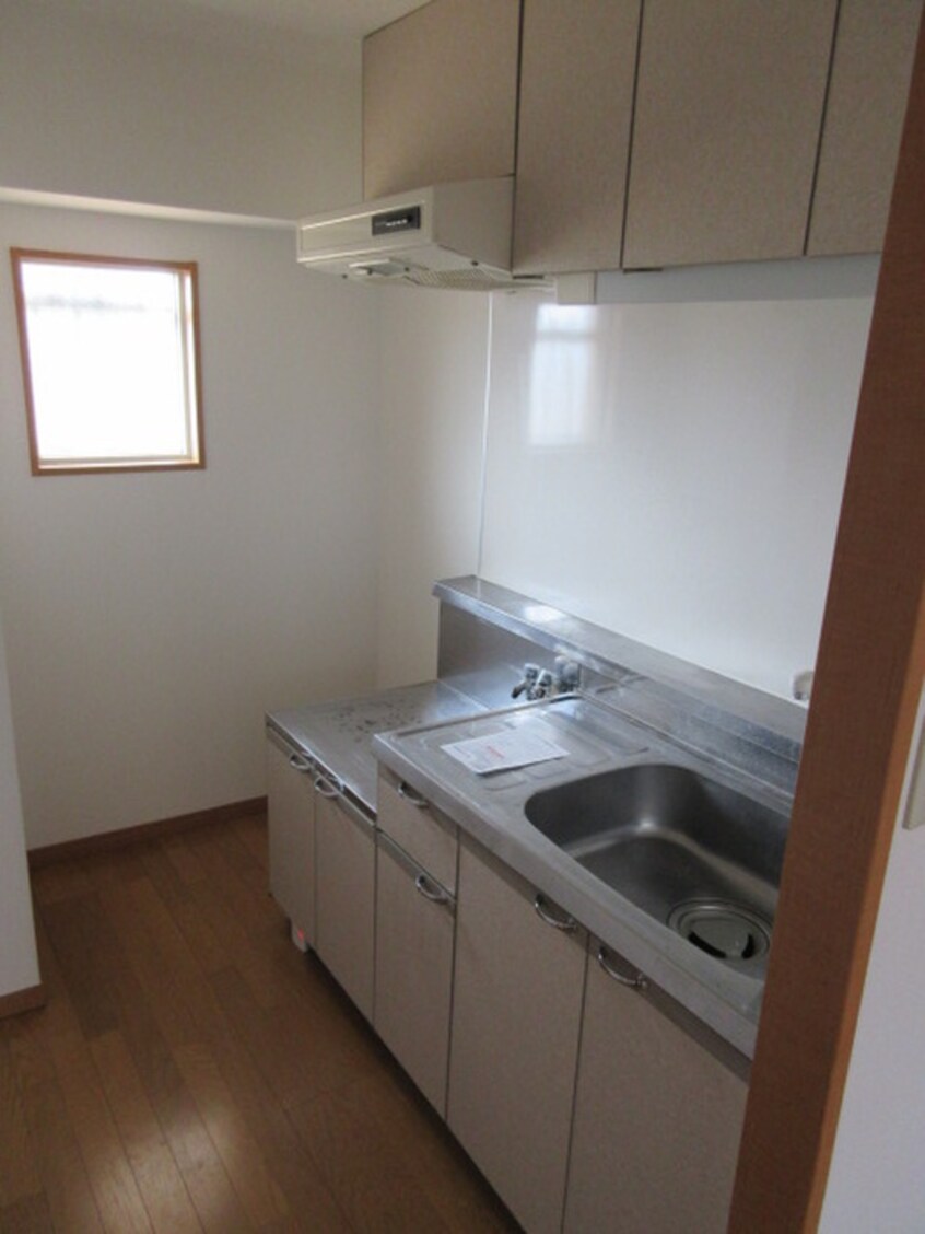 キッチン レヴァンテ東郷駅前