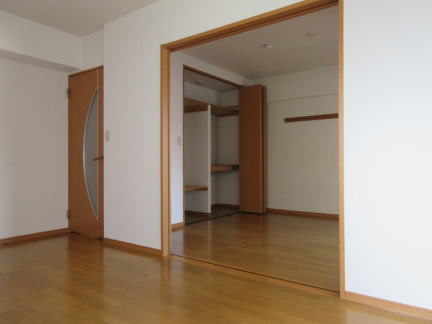 居室 レヴァンテ東郷駅前