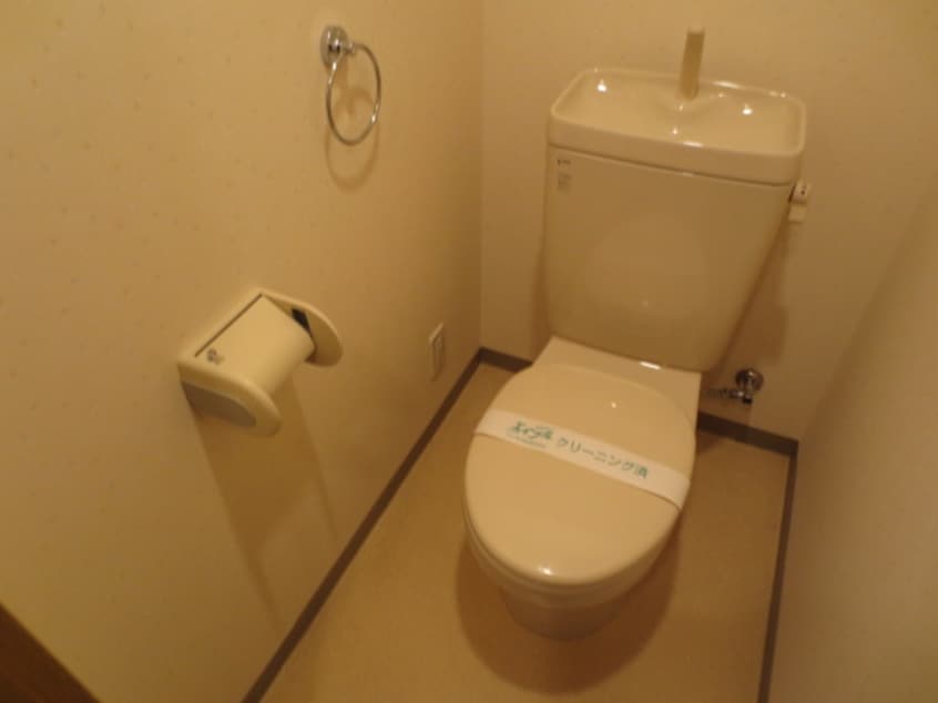 トイレ カマラード吉塚