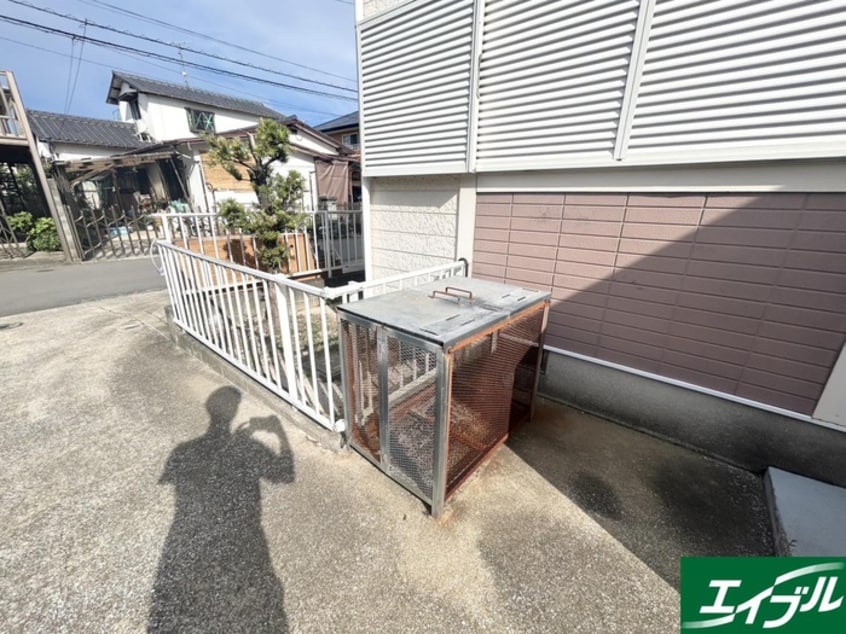 建物設備 ニーヴェ古賀